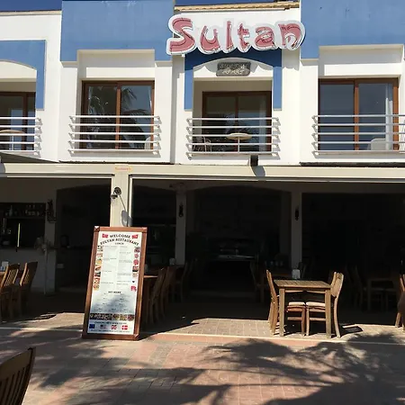 Sultan Aparts *